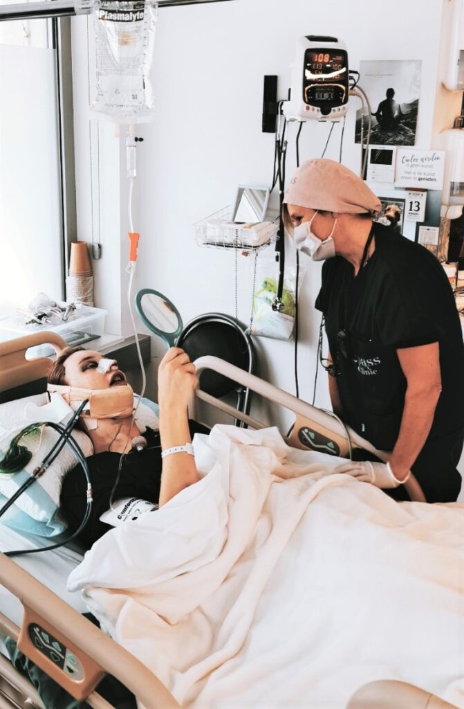 Nicky's FFS verhaal: ontdek haar vlogserie 3 Nicky's FFS verhaal: ontdek haar vlogserie